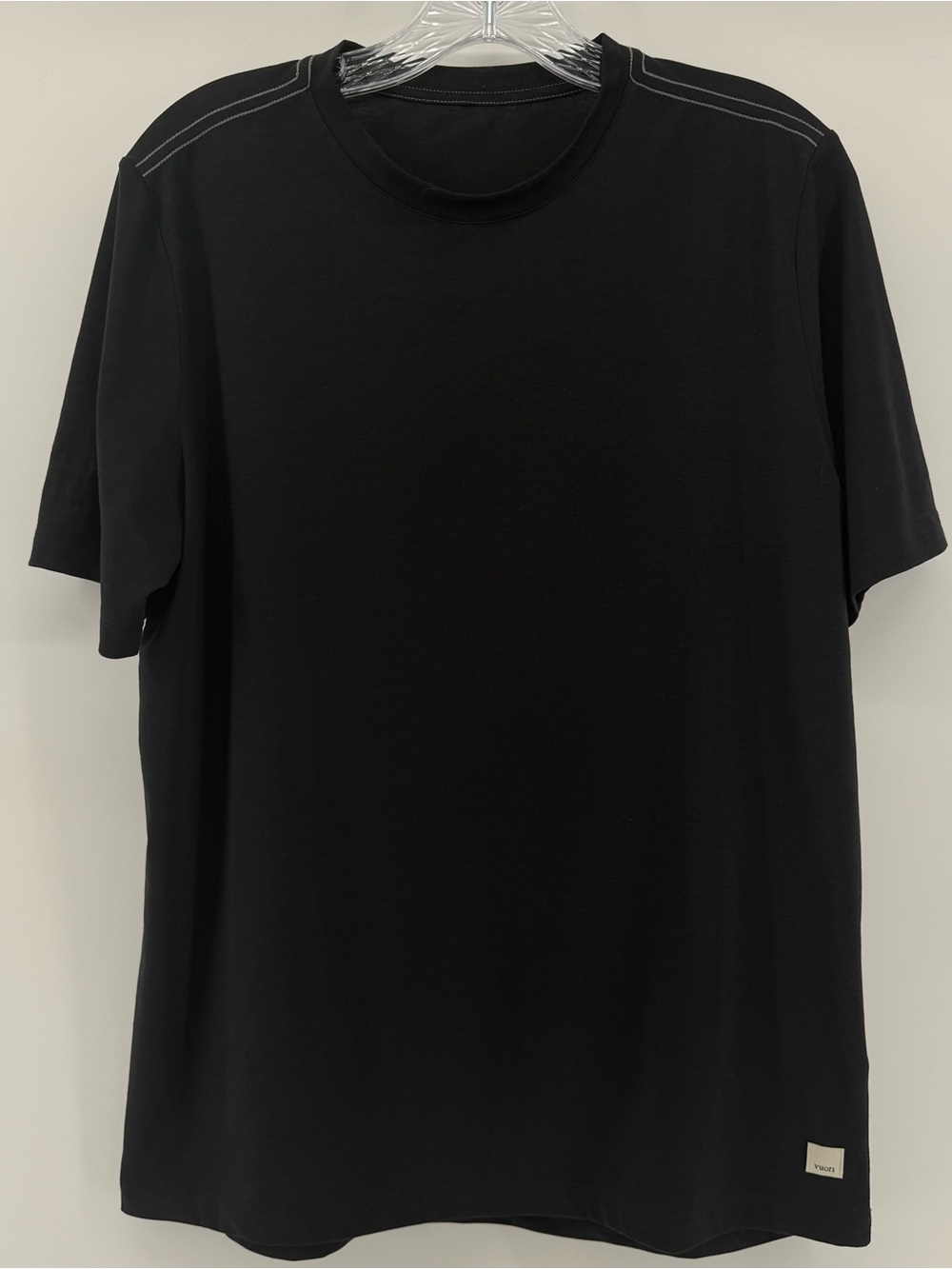 Vuori Mens Current Tech Tee T-Shirt Mens M Black Short Sleeve Performance V195